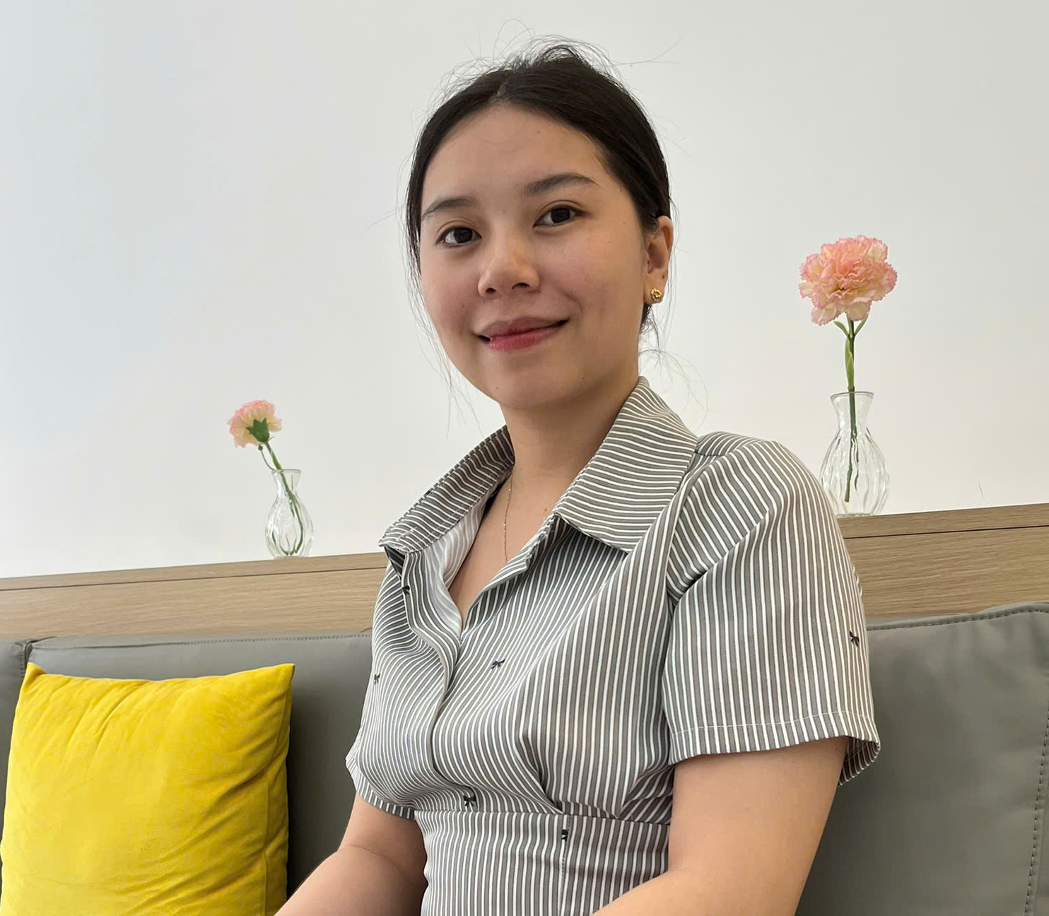 Chị Hồng Diễm - trải nghiệm khách hàng trồng 2 implant tại Nha Khoa Đức An Nha Trang